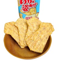 いかの姿あげ　マヨネーズ風味の中身。木製の器にいかの姿あげが4枚並んでいる。